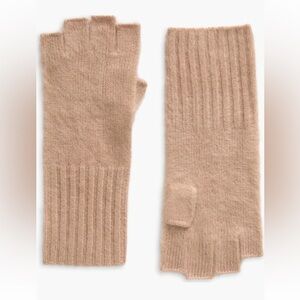 Nordstrom Elegant Classic Neutral Camel Brushed Cashmere Tan Fingerless Gloves